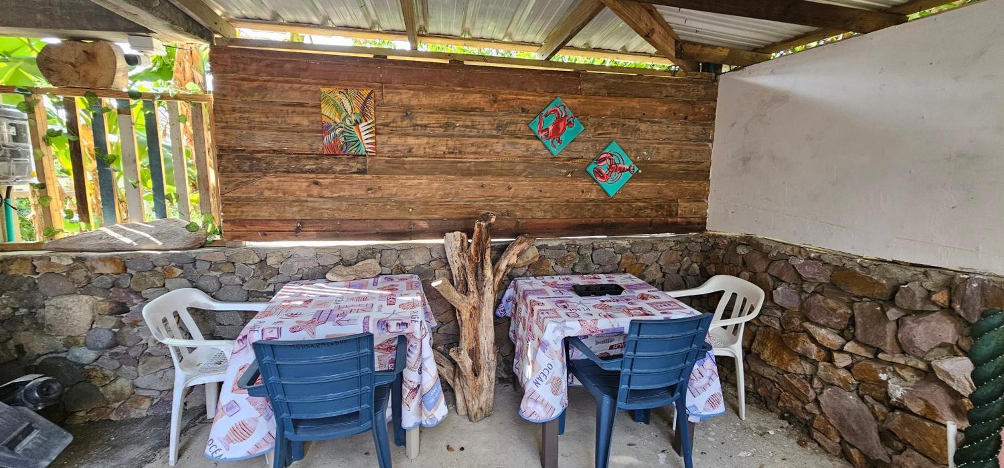 Posada Cedar Valley Franshua Екстериор снимка
